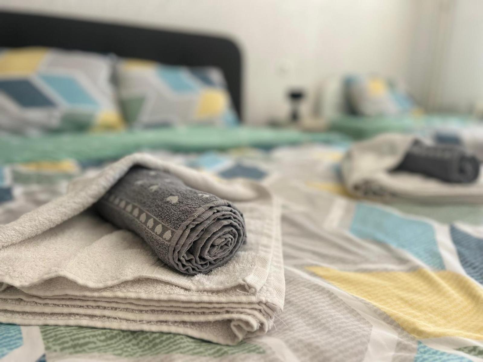Cinema Vardar Apartment Скоп'є Екстер'єр фото
